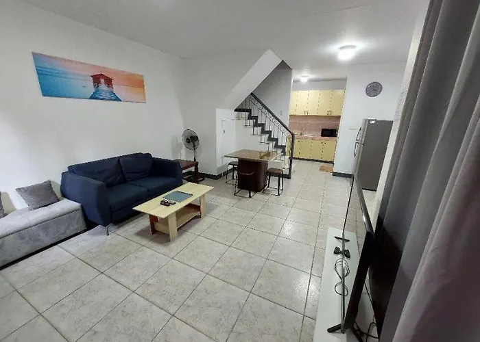 Vacation Town House Near Mactan Cebu Airport Lapu-Lapu City